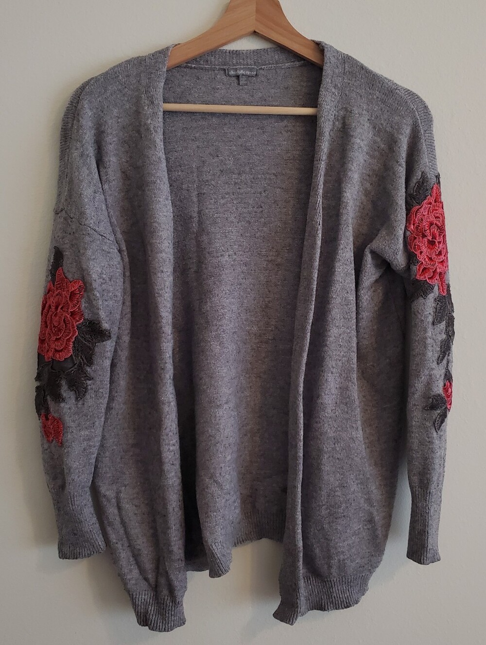 Y2K Cozy Rose Applique Patch Grey Sweater - Small